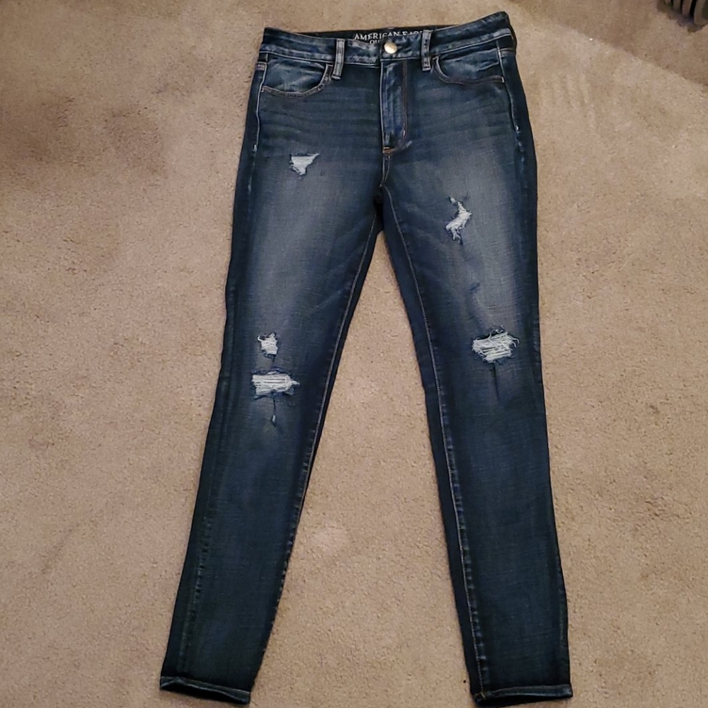 Womens American Eagle jeans. Size 8